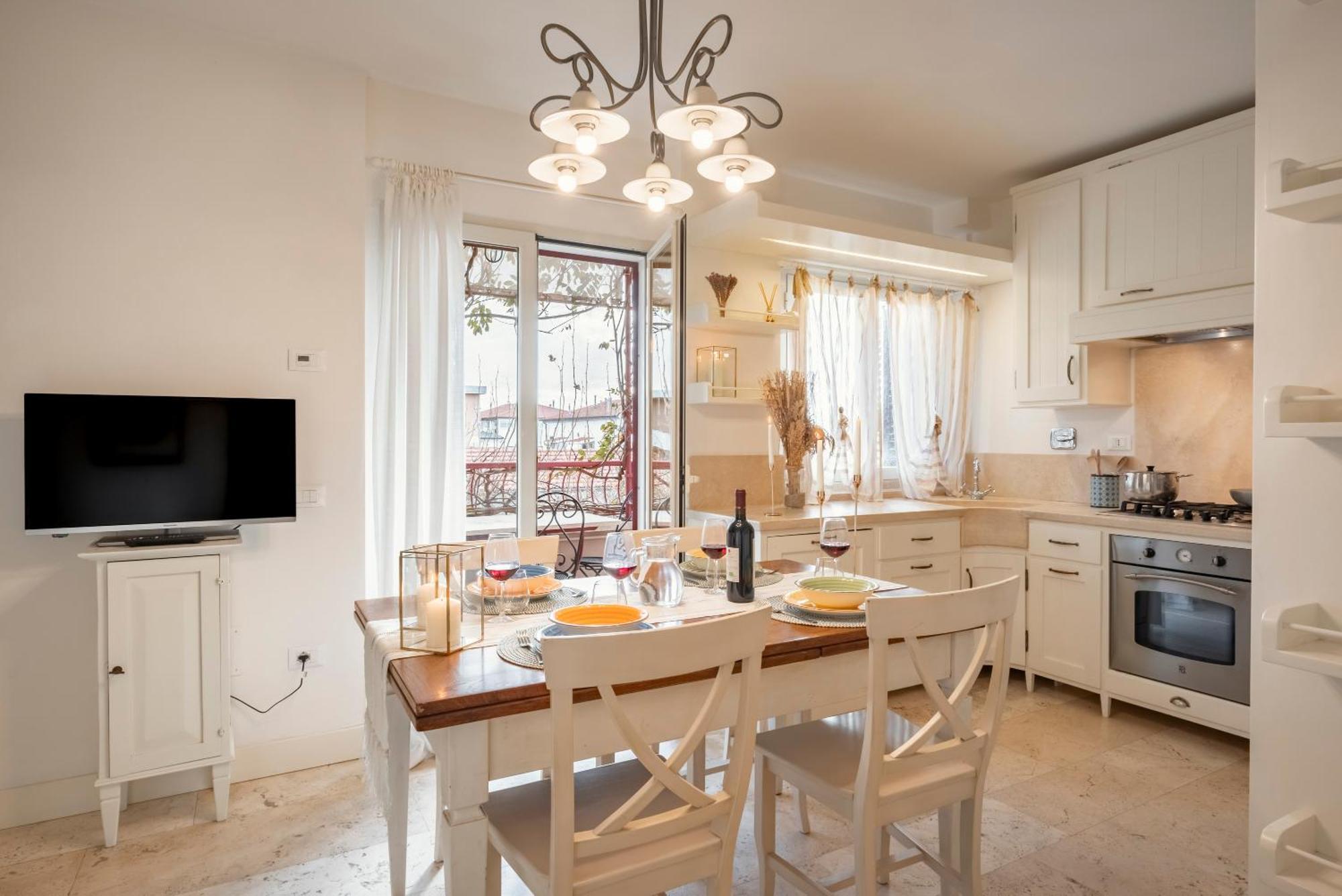 Corso Emanuele Apartments Сан Винченцо Екстериор снимка