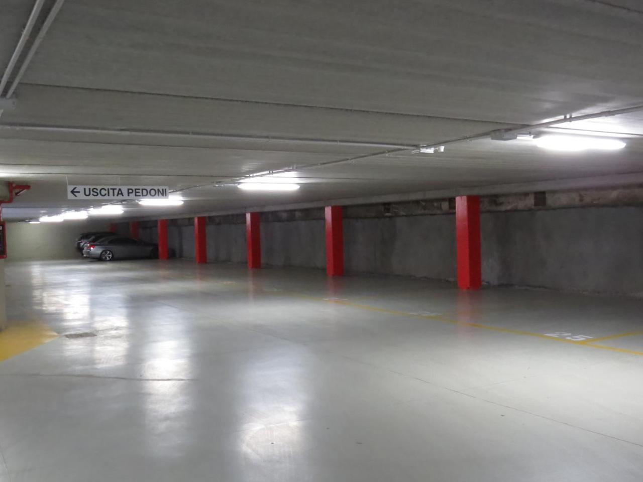 Corso Emanuele Apartments Сан Винченцо Екстериор снимка